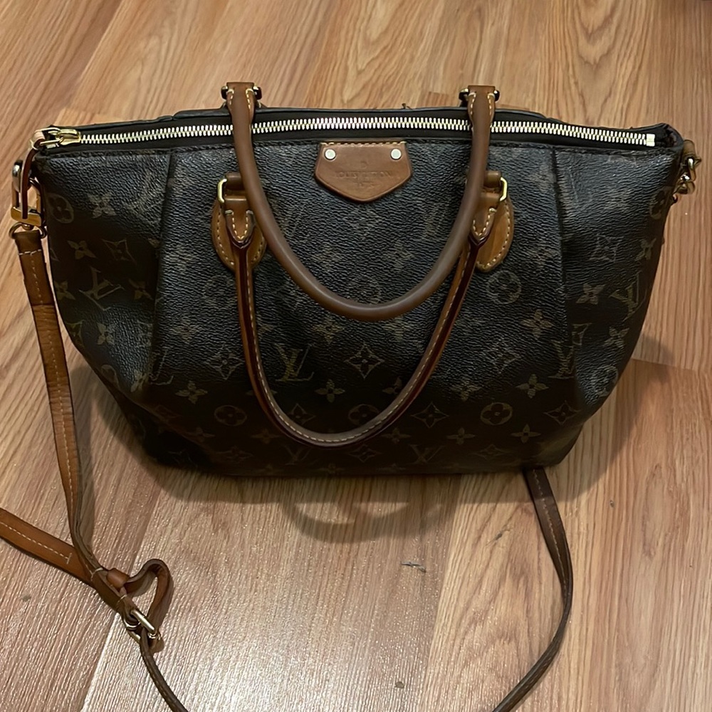 Louis Vuitton Bag!